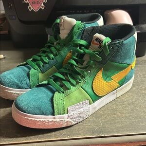 Nike SB Zoom Blazer Mid Premium 'Mosaic Pack - Aloe Verde' Mens 8
